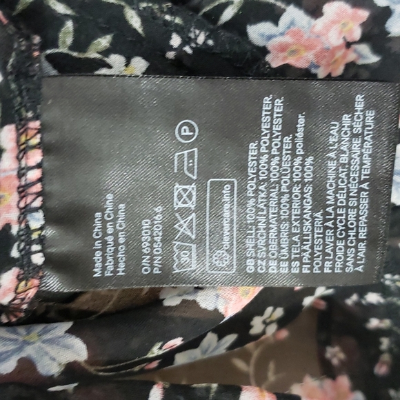 Semi-Sheer♡Floral♡Ruffle Accents♡Long Sleeve♡Peasant Top - Picture 6 of 6